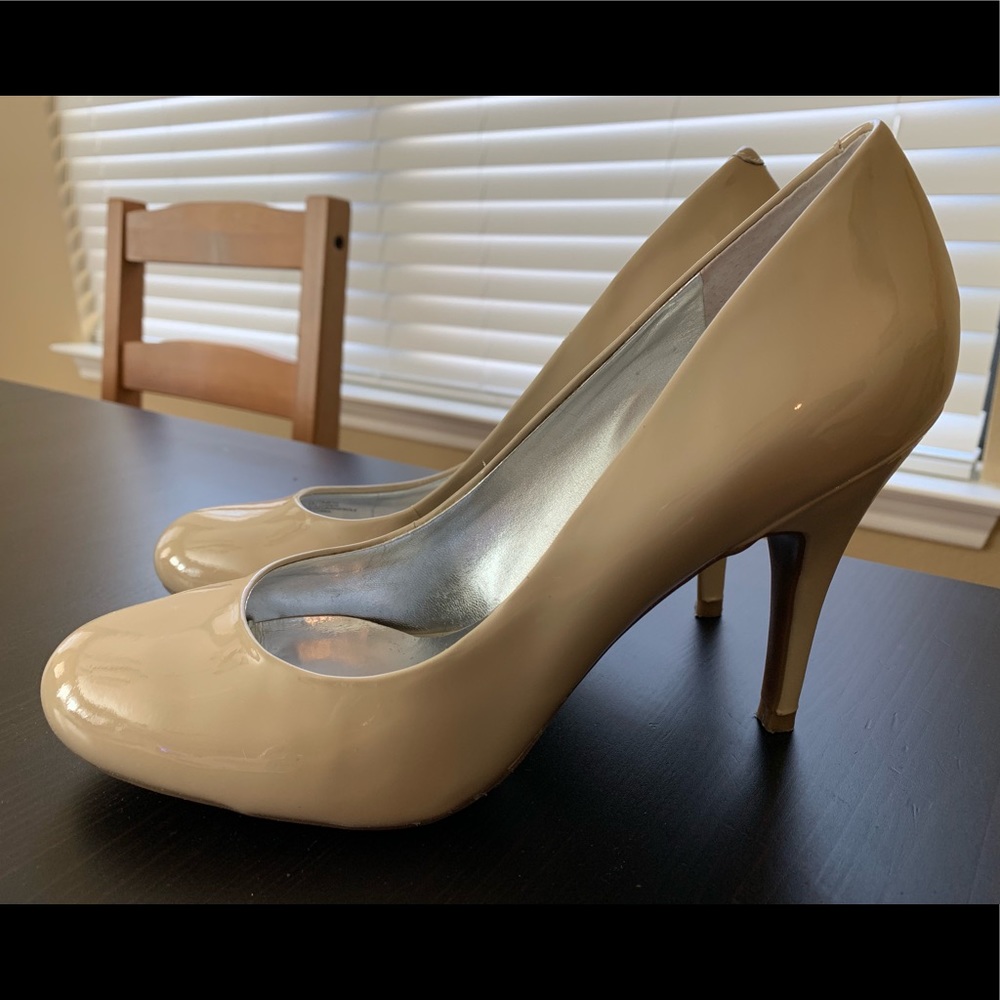 Jessica Simpson Oscar Heels